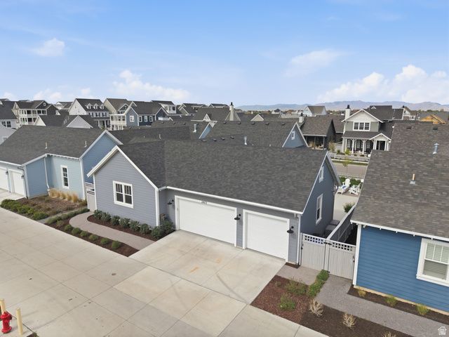 11072 S PADDLE BOARD WAY, South Jordan, UT 84009