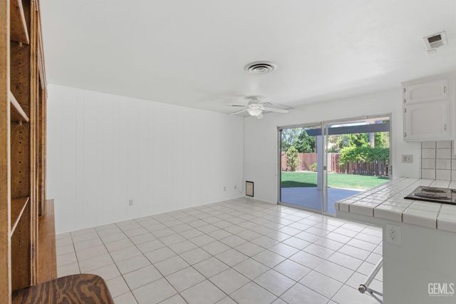 2612 Elm Street, Bakersfield, CA 93301