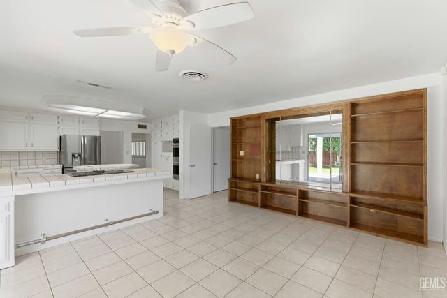 2612 Elm Street, Bakersfield, CA 93301