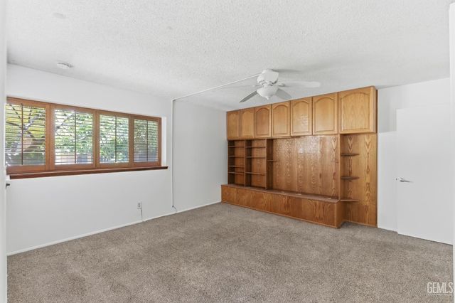 2612 Elm Street, Bakersfield, CA 93301