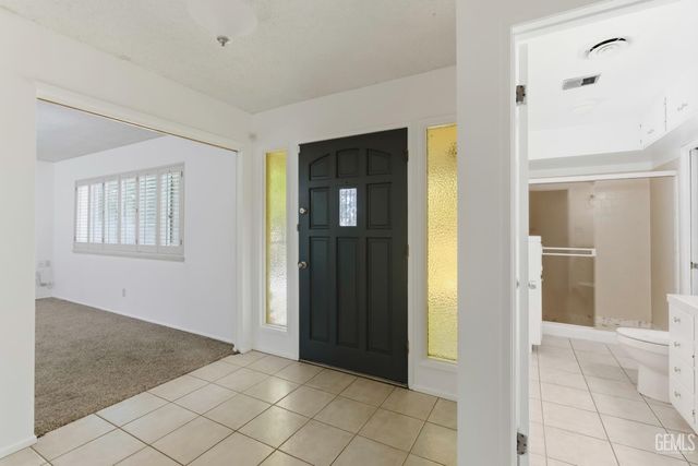 2612 Elm Street, Bakersfield, CA 93301