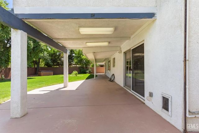 2612 Elm Street, Bakersfield, CA 93301