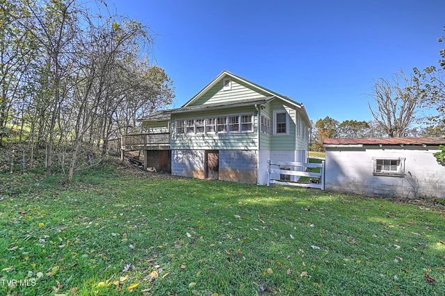 2145 Highway 93, Fall Branch, TN 37656