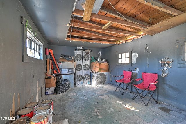 2145 Highway 93, Fall Branch, TN 37656