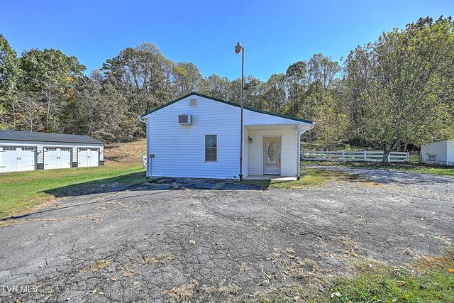 2145 Highway 93, Fall Branch, TN 37656