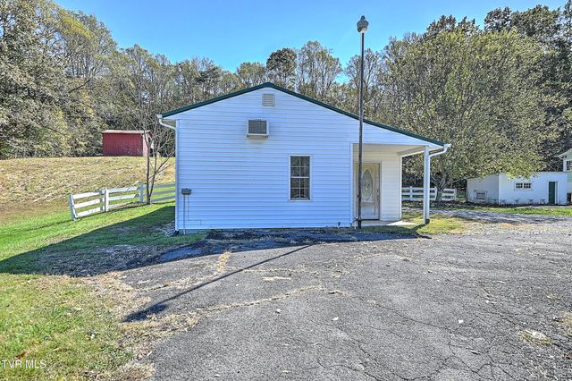 2145 Highway 93, Fall Branch, TN 37656