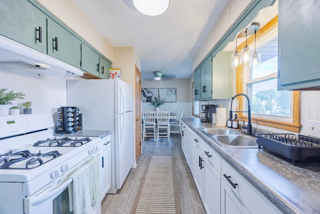 1607 Southview Boulevard, South Saint Paul, MN 55075 — photo 4