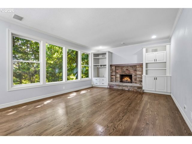 10825 Sw AVOCET Ct, Beaverton, OR 97007