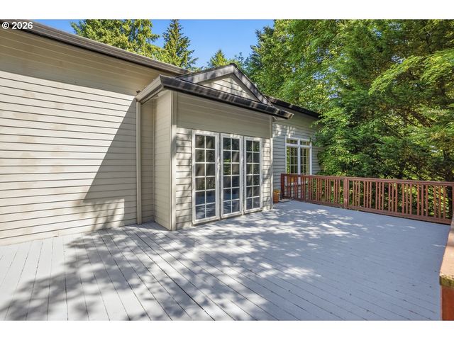 10825 Sw AVOCET Ct, Beaverton, OR 97007