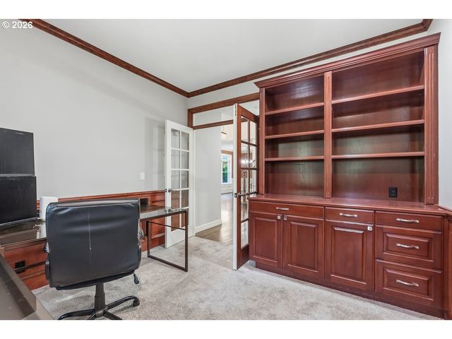 10825 Sw AVOCET Ct, Beaverton, OR 97007