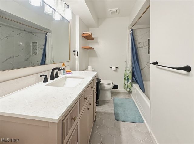 6408 Fordham Drive, Parma, OH 44129