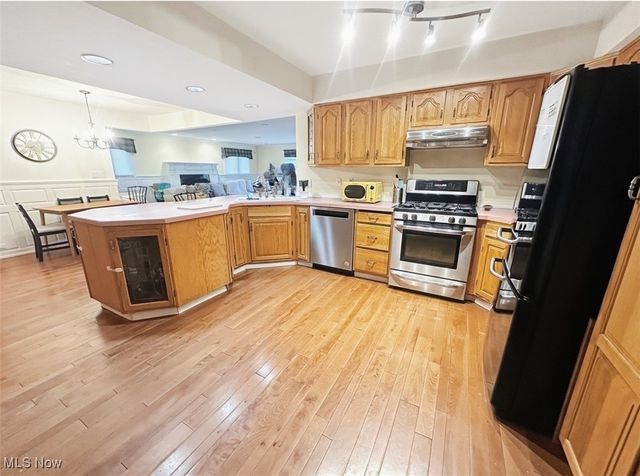 6408 Fordham Drive, Parma, OH 44129