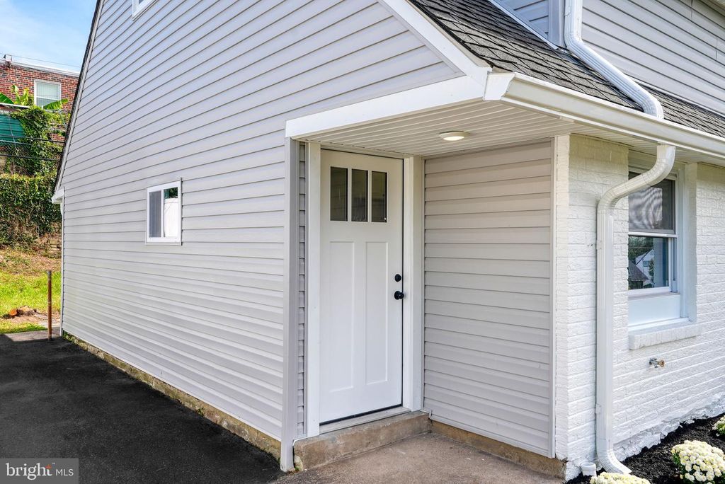 731 ALBURGER AVE, PHILADELPHIA, PA 19115 — photo 4