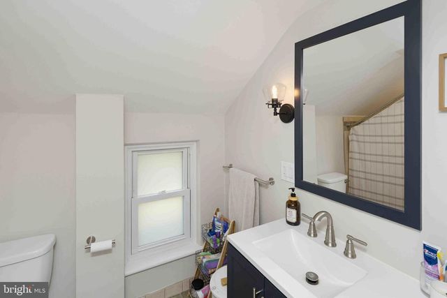 513 JEFFERSON ST #, East Greenville, PA 18041