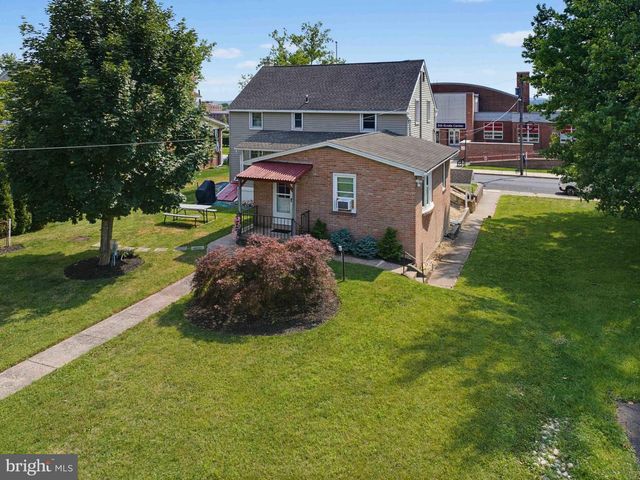 513 JEFFERSON ST #, East Greenville, PA 18041