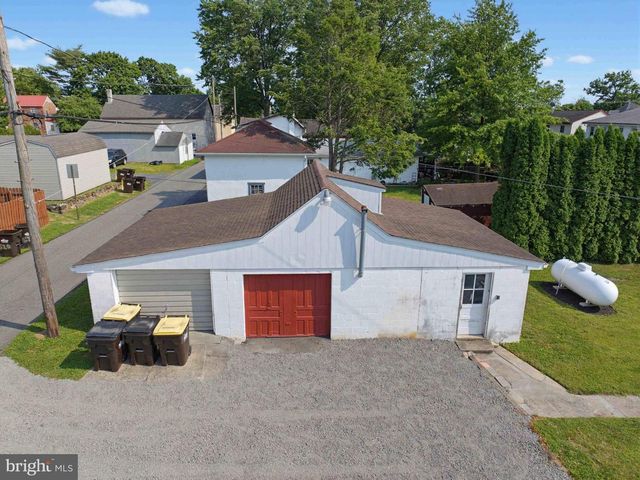513 JEFFERSON ST #, East Greenville, PA 18041