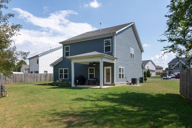 504 Stevens Ct, Lebanon, TN 37087