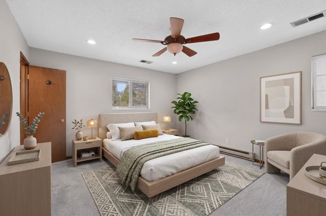 3804 33rd Circle SE, Rio Rancho, NM 87124