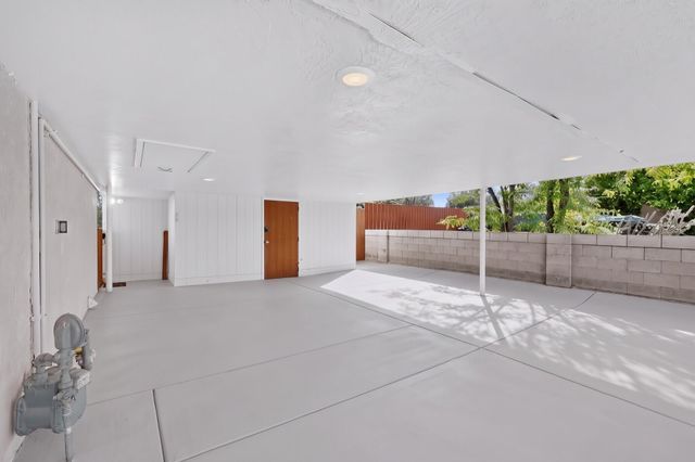 3804 33rd Circle SE, Rio Rancho, NM 87124