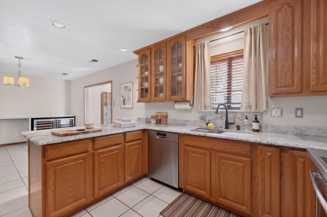3804 33rd Circle SE, Rio Rancho, NM 87124