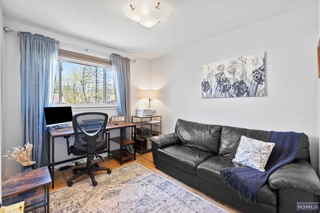 52 Center Street, Cresskill, NJ 07626