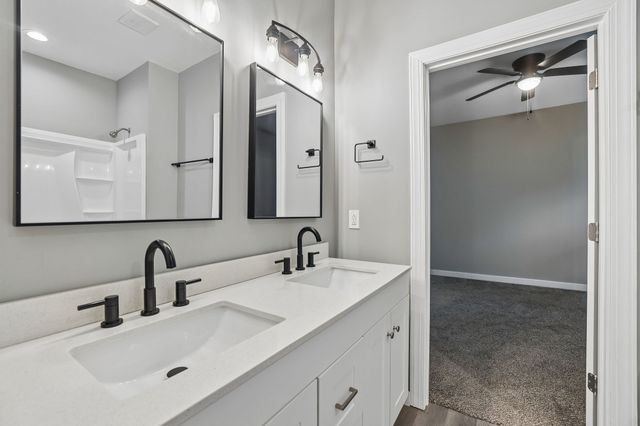 286 Emily Ln, Bell Buckle, TN 37020