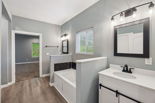 286 Emily Ln, Bell Buckle, TN 37020