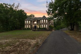 1045 Scarlett Lane, Bauxite, AR 72011