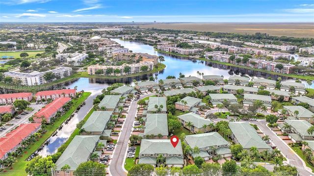 7921 E Exeter Blvd E 202, Tamarac, FL 33321