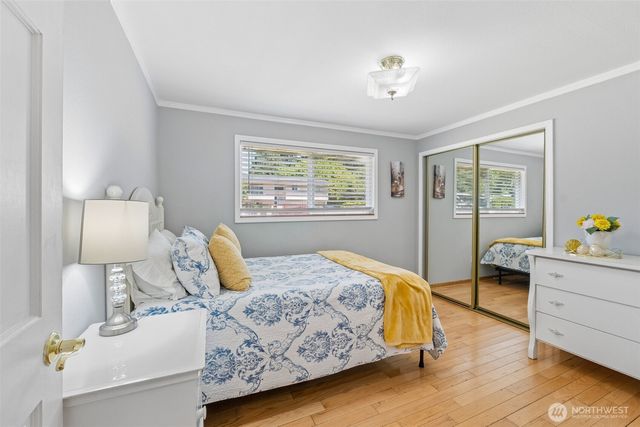 521 SW 317th Place, Federal Way, WA 98023