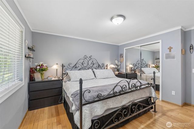 521 SW 317th Place, Federal Way, WA 98023