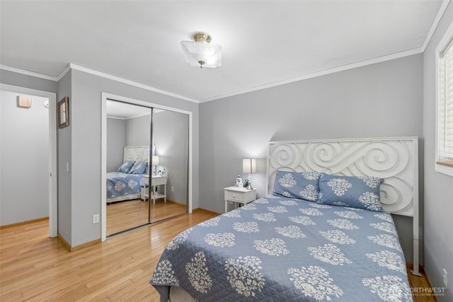 521 SW 317th Place, Federal Way, WA 98023
