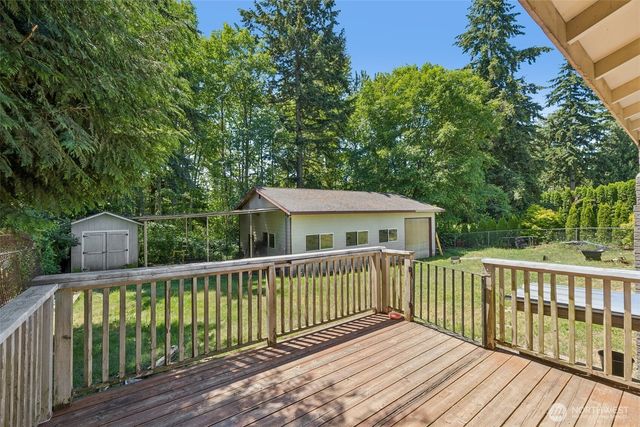 521 SW 317th Place, Federal Way, WA 98023