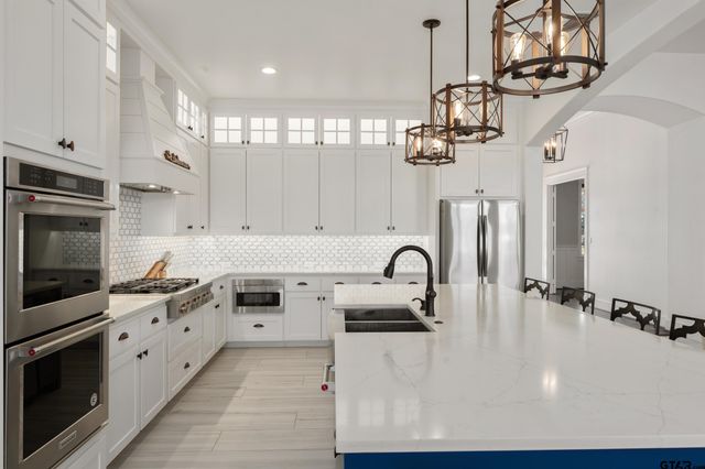 25 Carson, Mabank, TX 75156