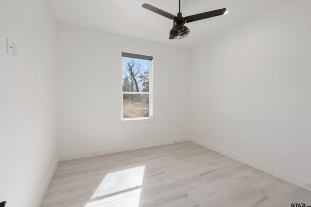 25 Carson, Mabank, TX 75156