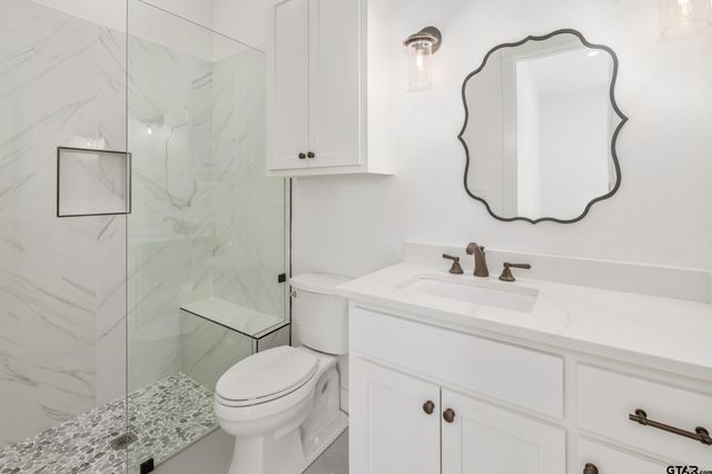 25 Carson, Mabank, TX 75156