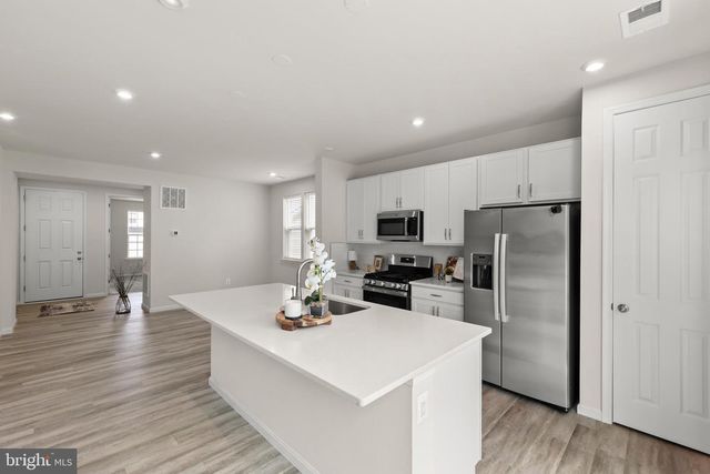 139 POE DR, Winchester, VA 22602