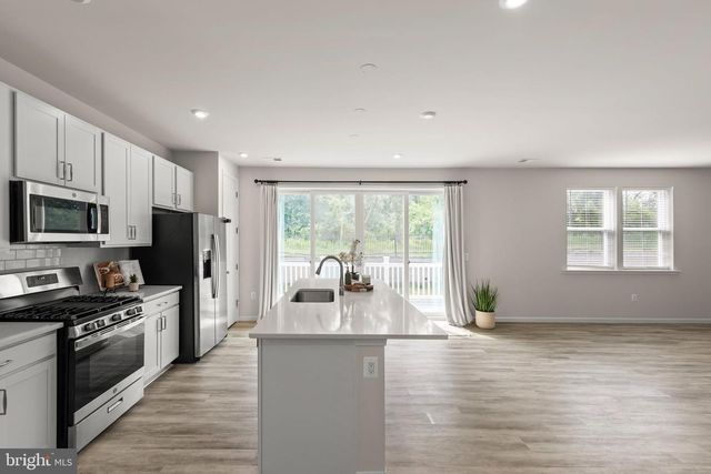 139 POE DR, Winchester, VA 22602
