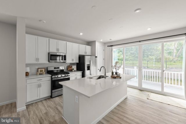 139 POE DR, Winchester, VA 22602