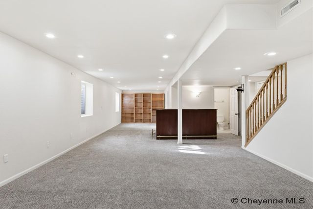 5805 KENNEDY DR, Cheyenne, WY 82001