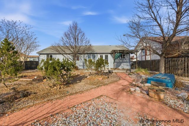 5805 KENNEDY DR, Cheyenne, WY 82001