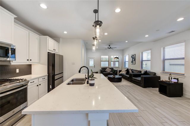 10636 Wild Chives, Conroe, TX 77385