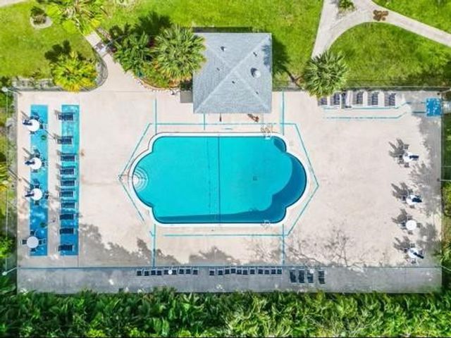 4200 Hillcrest Drive 201, Hollywood, FL 33021