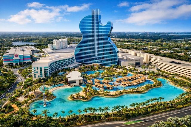 4200 Hillcrest Drive 201, Hollywood, FL 33021