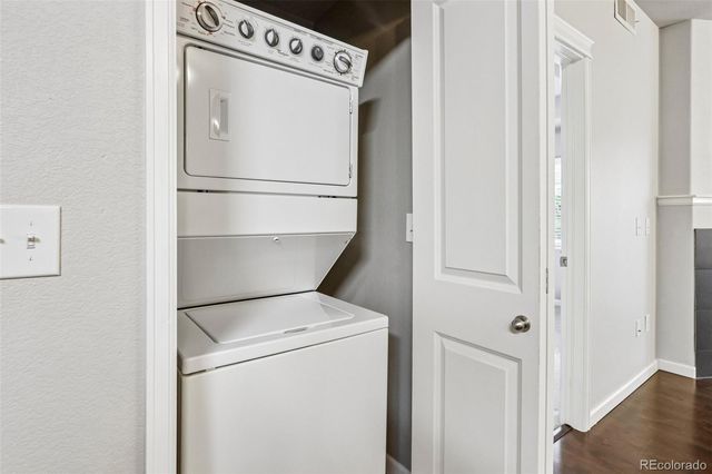 1044 Rockhurst Drive 201, Highlands Ranch, CO 80129