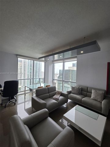 1060 Brickell Ave 2201, Miami, FL 33131