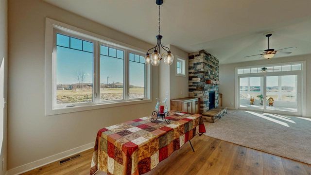 724 E Reinel Street, Jefferson, WI 53549