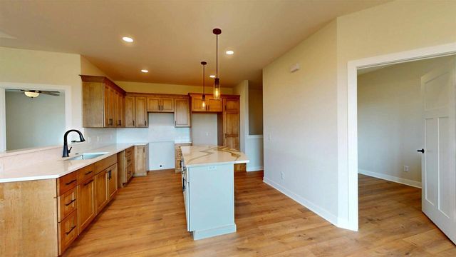 724 E Reinel Street, Jefferson, WI 53549