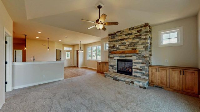 724 E Reinel Street, Jefferson, WI 53549