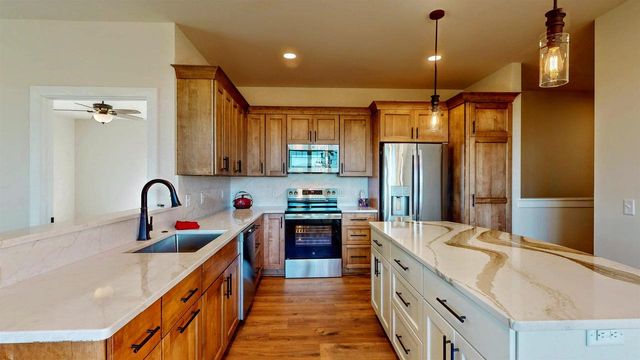 724 E Reinel Street, Jefferson, WI 53549